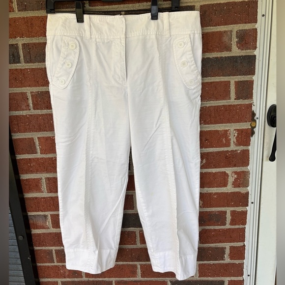 LOFT Pants - Women’s LOFT Ann Taylor 8 white cotton capri pants coastal Grandma Cottagecore